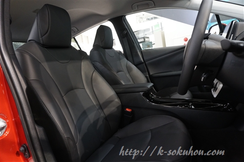 パワーモードの加速力にビックリ 新型プリウスphvの試乗の感想 試乗レビュー速報 軽自動車選び Com