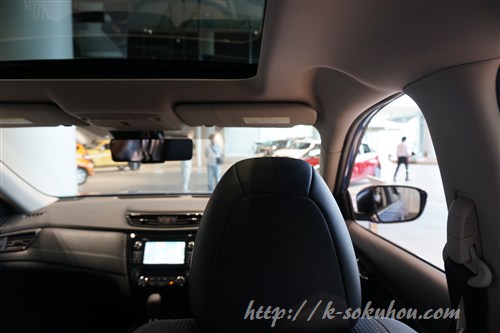 リクライニング幅はどれくらい 新型エクストレイルの後部座席 試乗レビュー速報 軽自動車選び Com