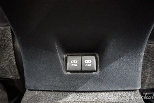Usbは何個装着される新型カムリの内装の機能 装備について 試乗レビュー速報 軽自動車選び Com